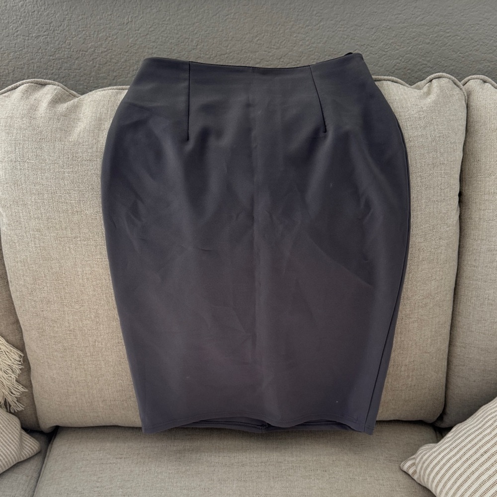 Lulu's Elegant Midnight Pencil Skirt